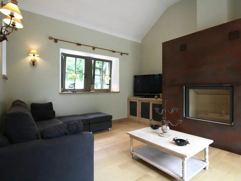 Spacious Place in Hamoir