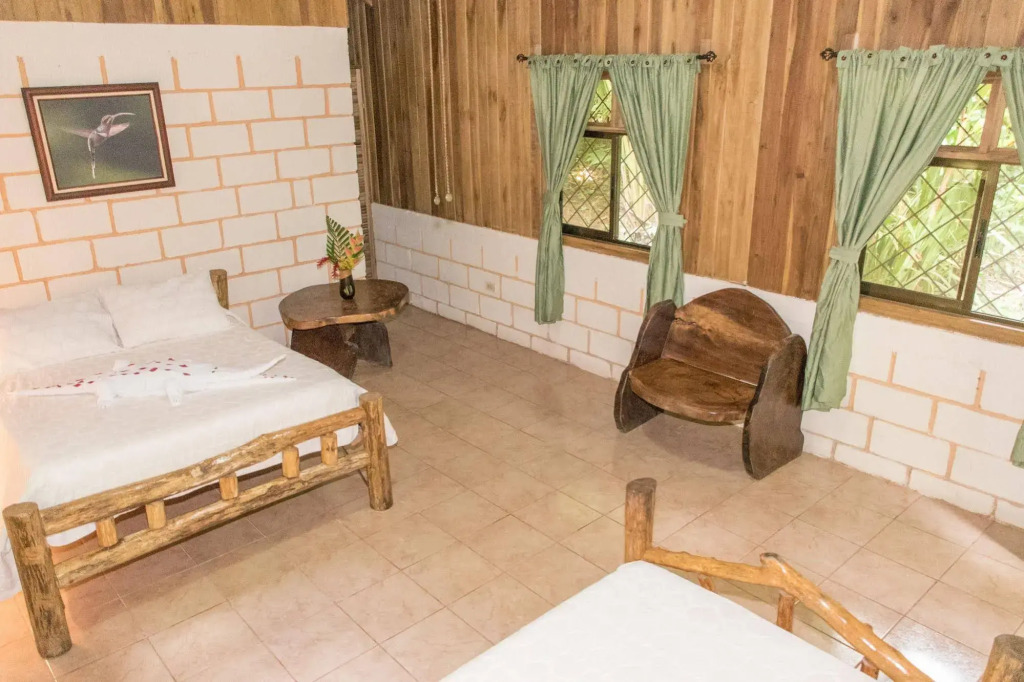 Arenal Oasis Eco Lodge & Wildlife Refuge