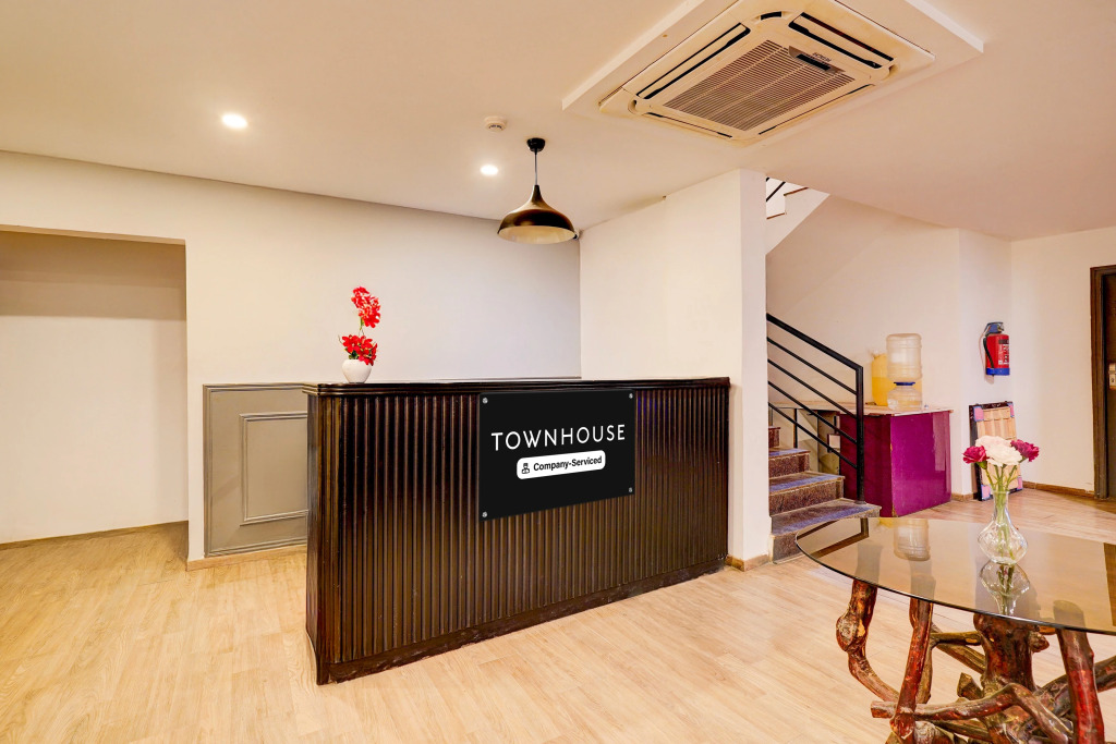 Townhouse HAL Indiranagar Extension