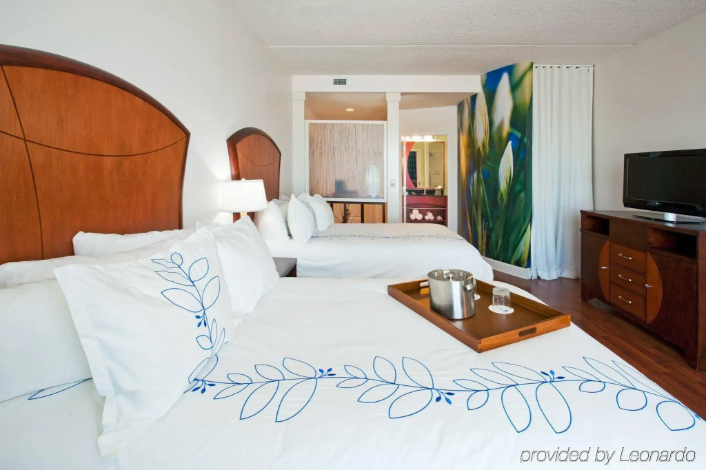 Hotel Indigo Jacksonville-Deerwood Park by IHG