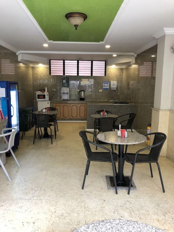 Hotel Castellana Inn