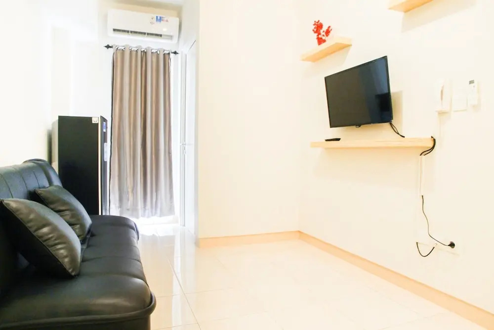 Simply Minimalist 2BR The Springlake Apartment