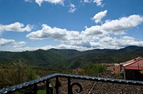 Rentinia Inn