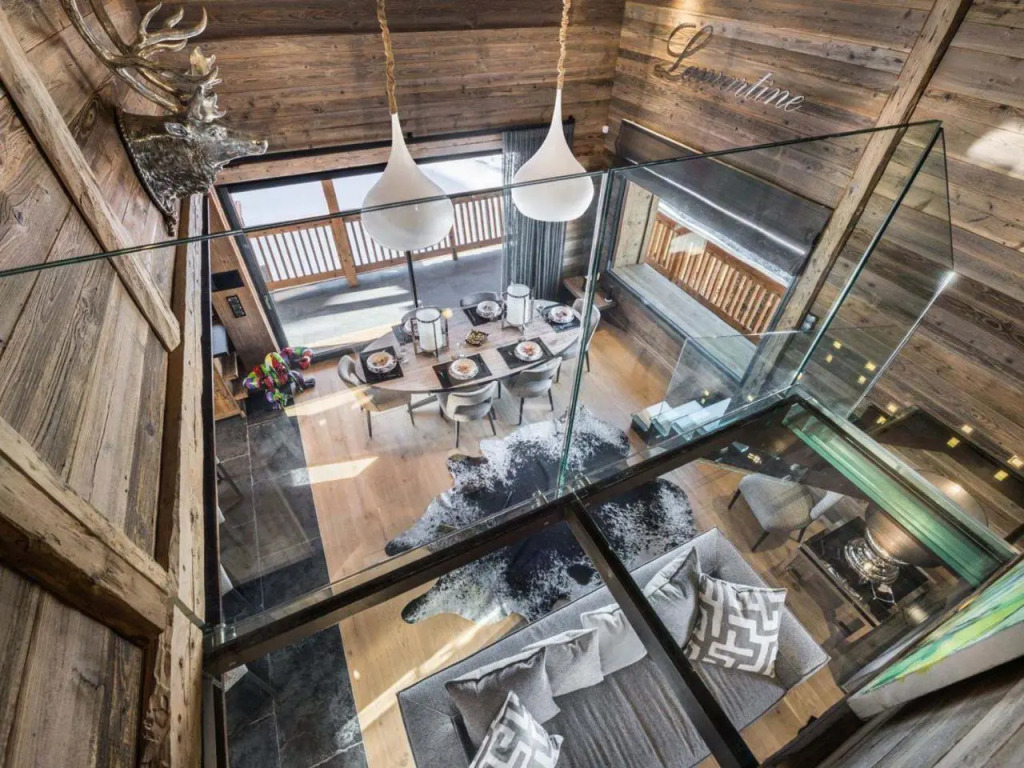 Chalet de luxe avec jacuzzi, salle cinéma et piscine au centre de Megève - FR-1-569-10