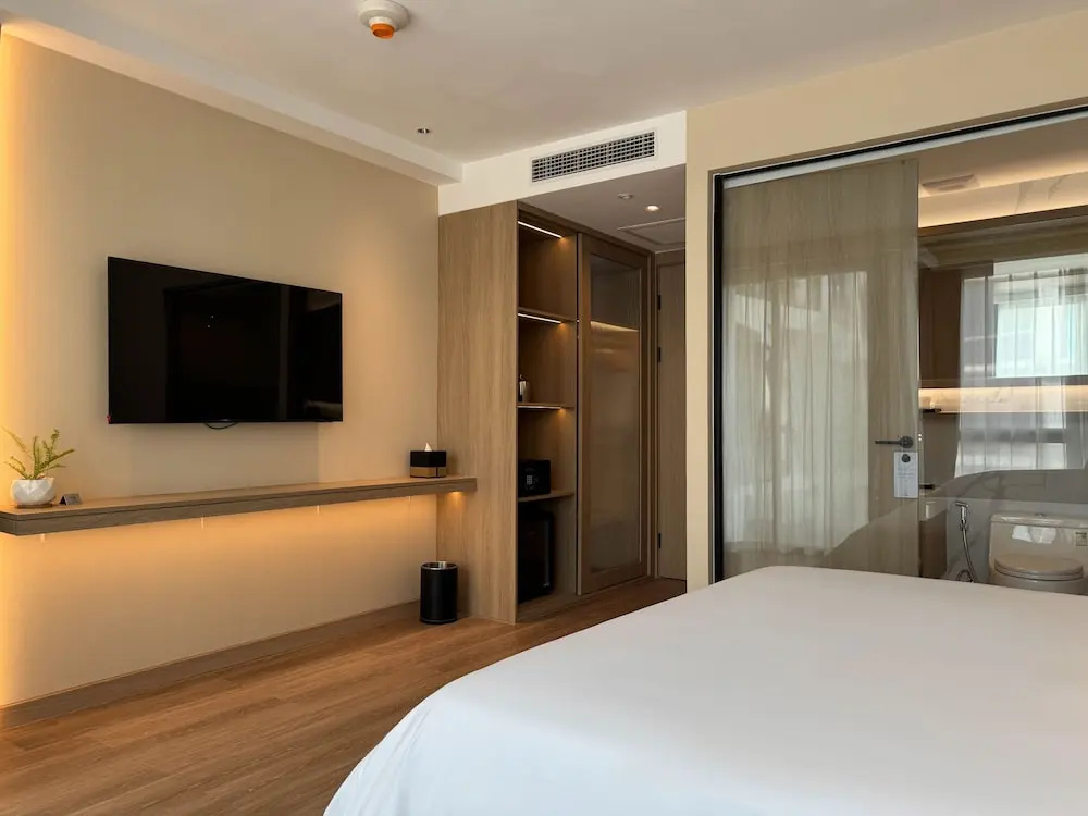 Laya Suites and Residences