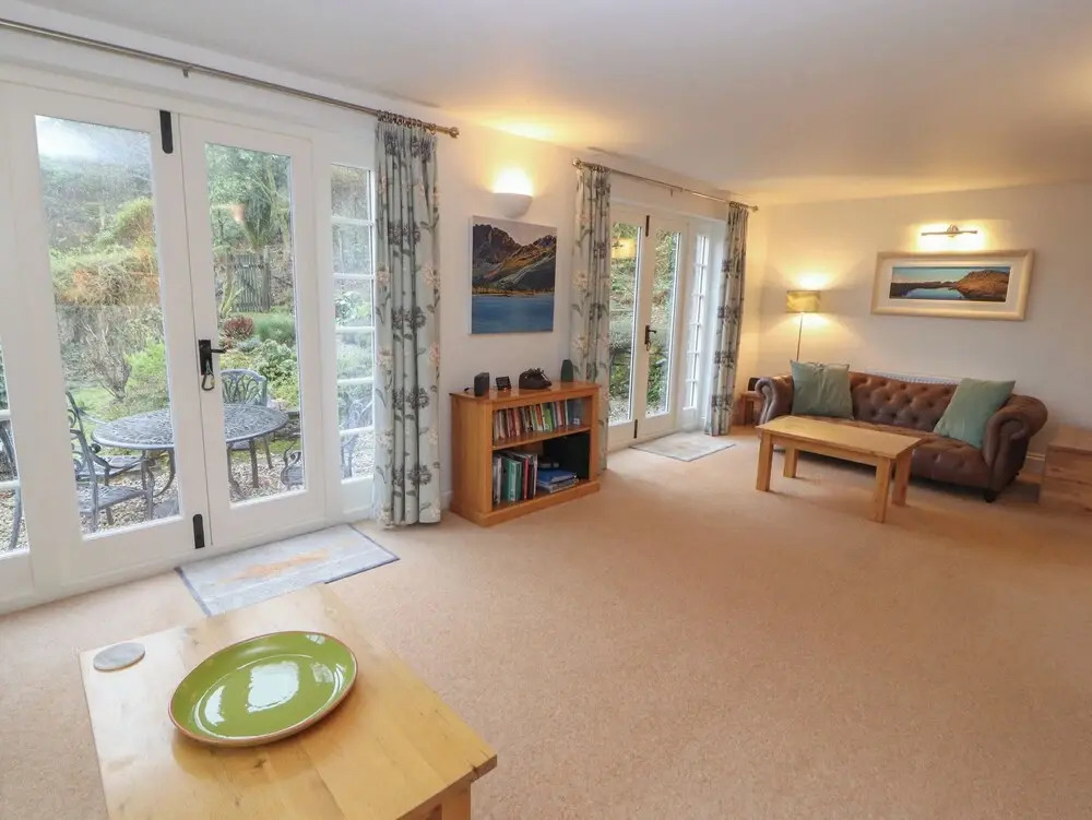 Huntingstile Lodge