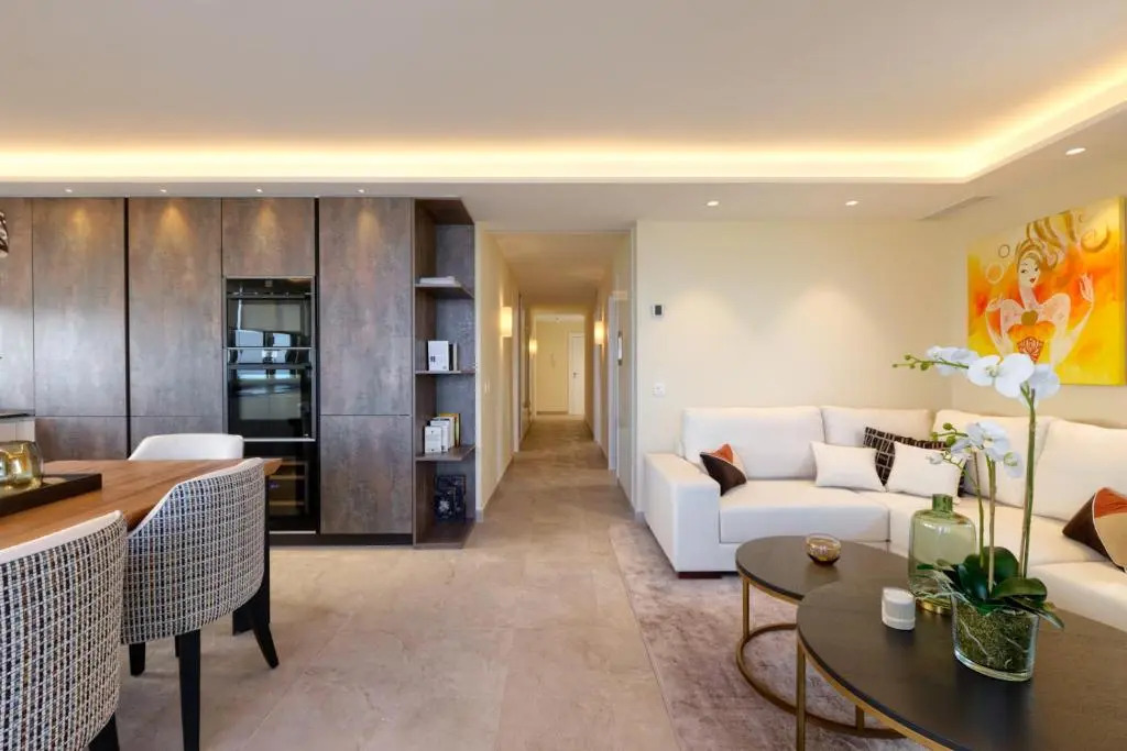 Luxury 3 Bedroom Beach Front Apartment in Marbella