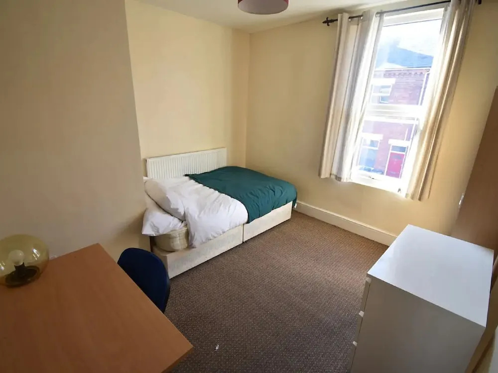 Appealing Holiday Home in Coventry near Belgrade Theatre