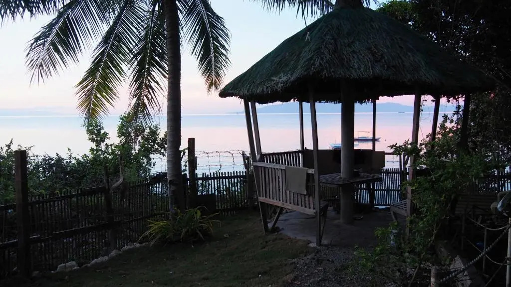 Weyhs Studio #1 by the ocean 100Mbps