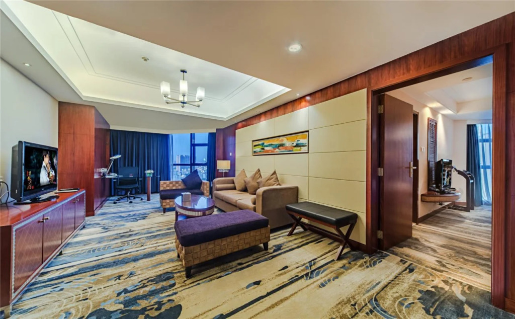 Haikou Mingguang Shengyi Hotel