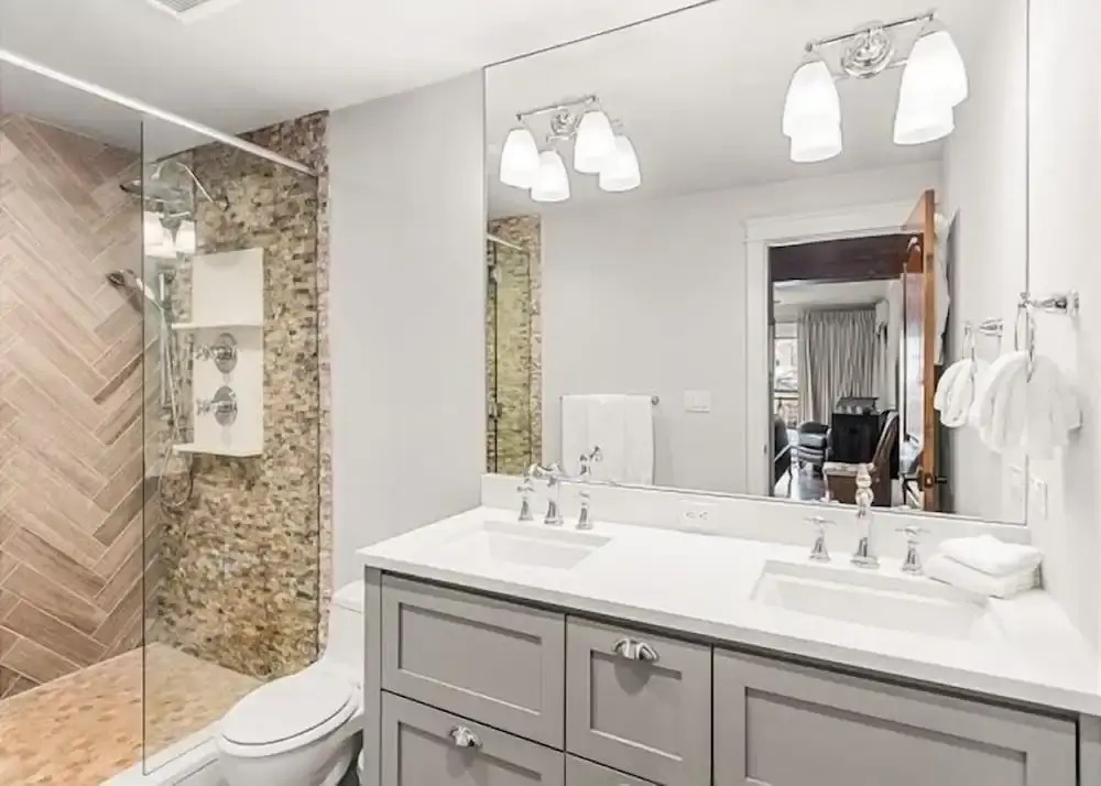 2 Bedroom Premier Vacation Rental in Downtown Aspen - Steps From Gondola!