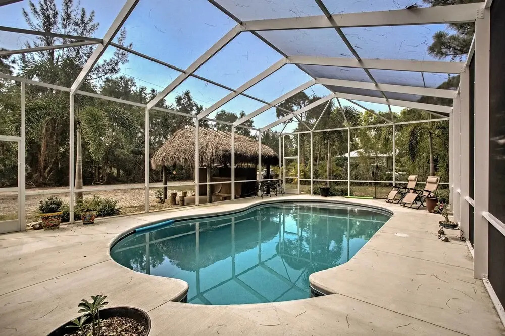 Bokeelia Cottage w/ Private Pool