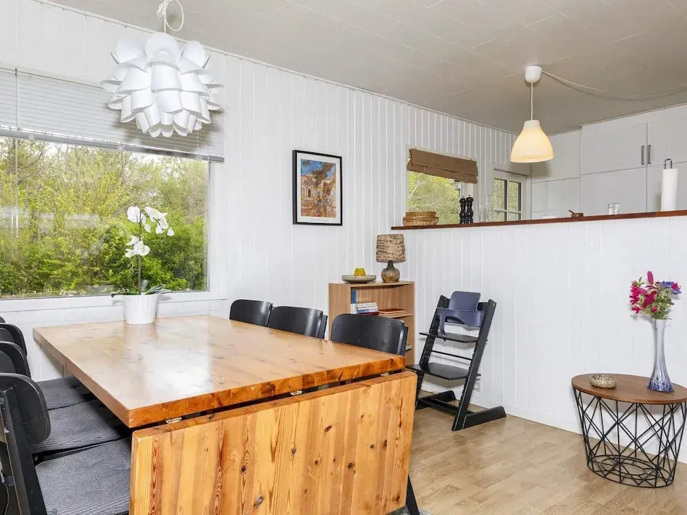 6 person holiday home in Nibe-By Traum