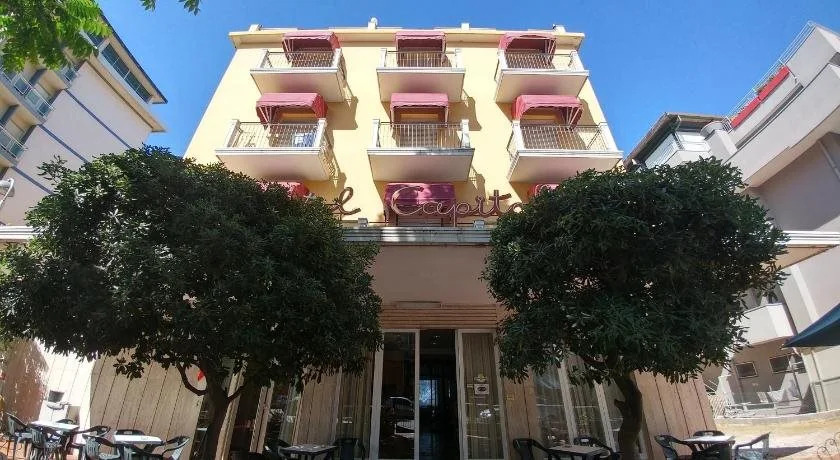 Hotel Capitol