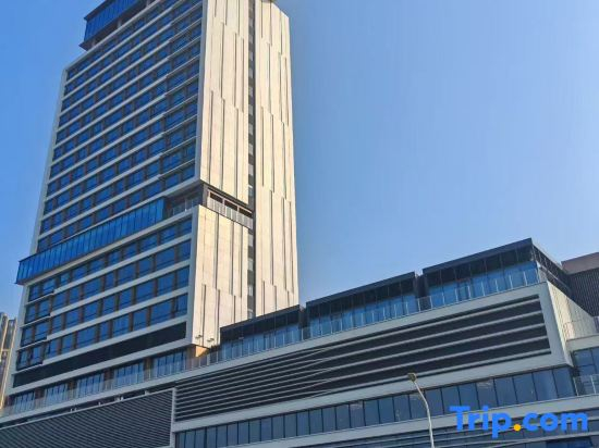 Dov  Hotel