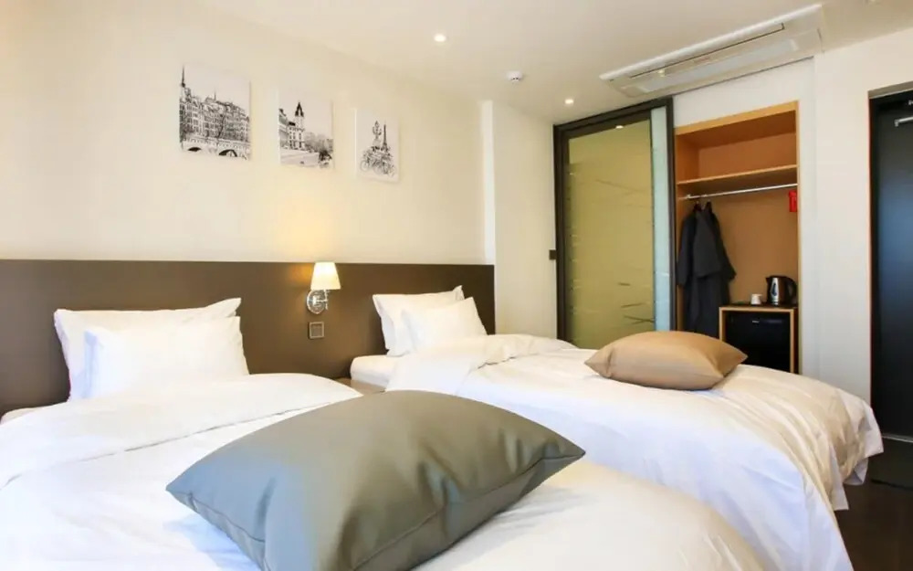 Jamsil Corner Hotel