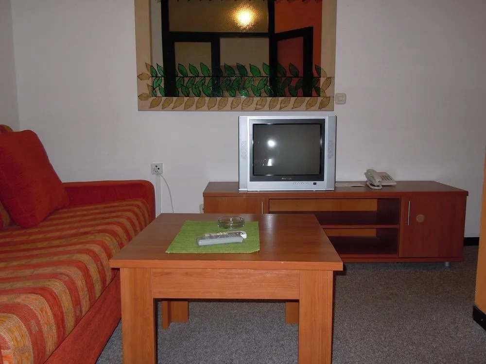 Park Hotel Karaotok
