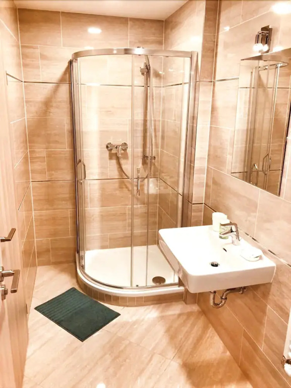 Luxury Riverside by REFA Group