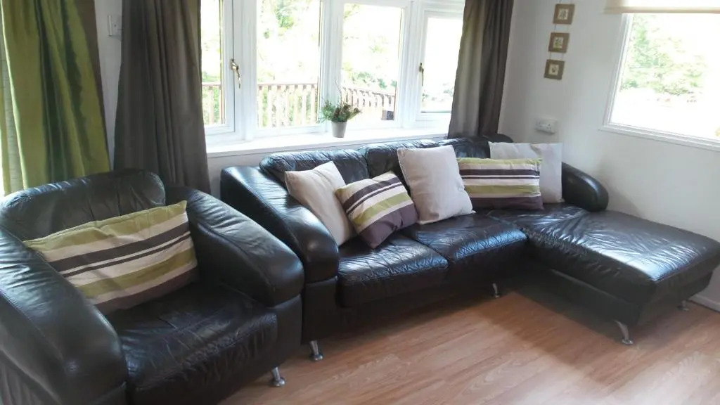 28 Riverside, Caer Beris Holiday Park