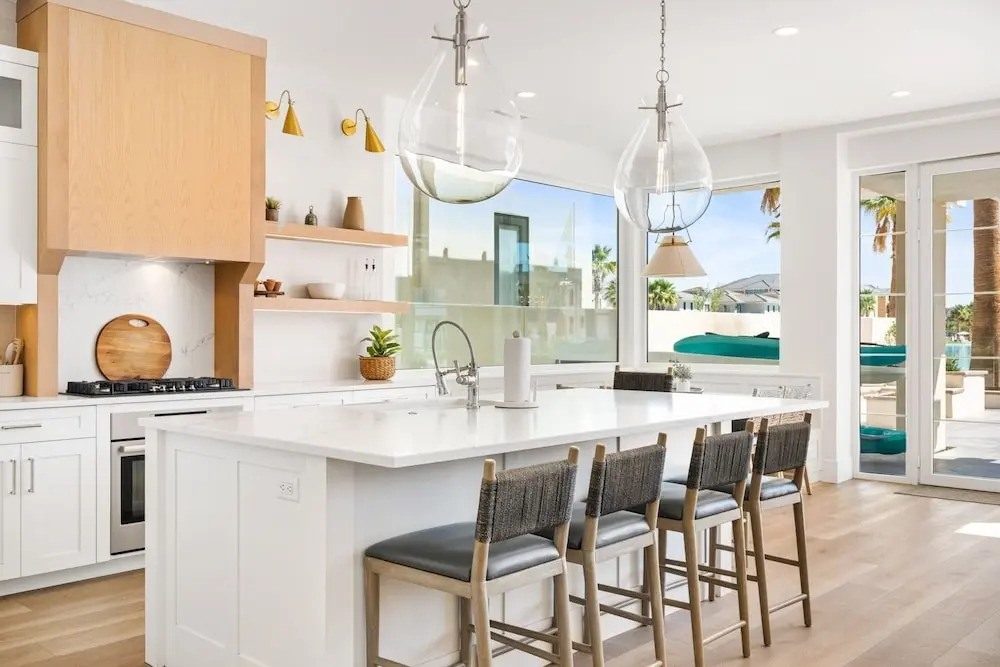 The Beach Front home
