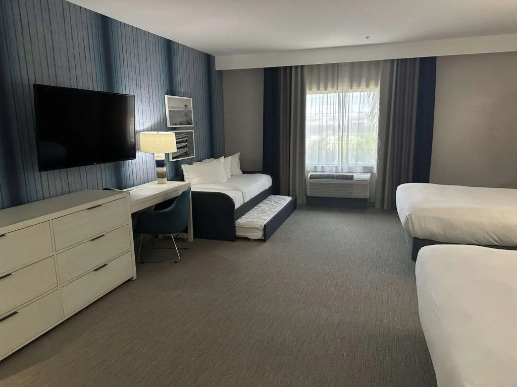 SunCoast Hotel Anaheim, Tapestry Collection by Hilton