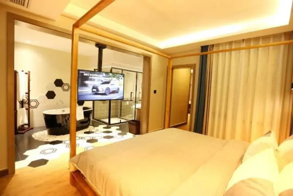 Fenghuang Waiting for you guest house