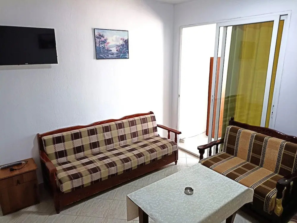 Apartment in the Plazh Area Surrounded by Greenery
