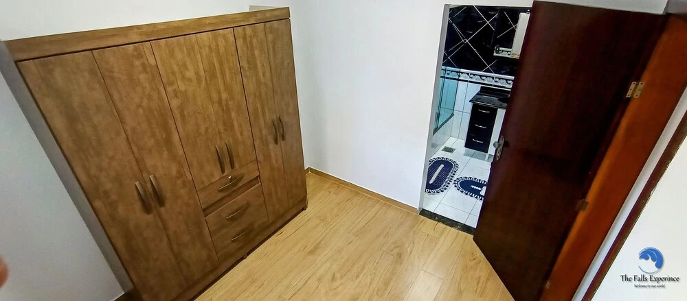 Casa com Piscina e Churrasqueira