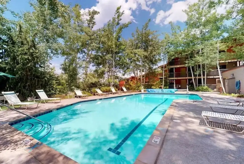 Snowmass Village by Gondola Resorts