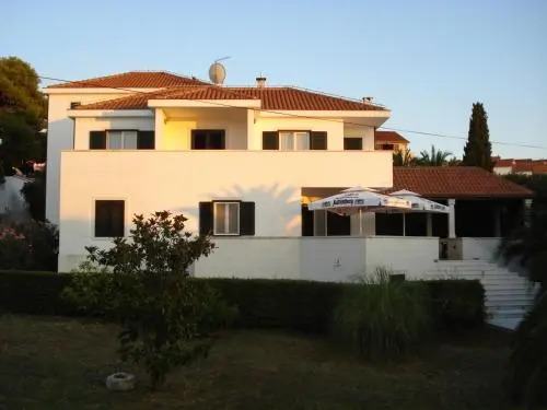 Villa Bunta