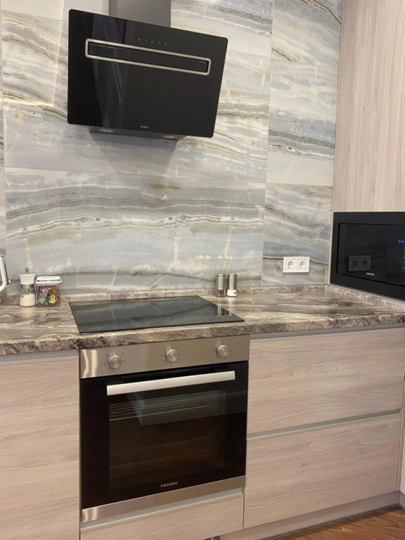 Modern Classic 2 bedroom apartment near Most City