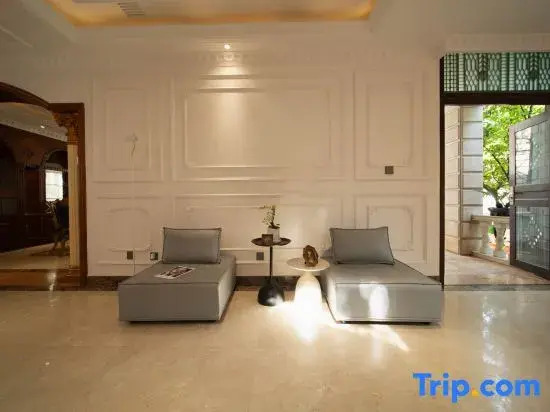 Qitong · Citron French-style Villa Homestay (Dianchi Lake Haigeng Dam)