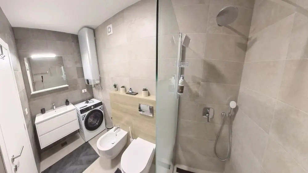 Modern Apartment Near Kanegra Beach