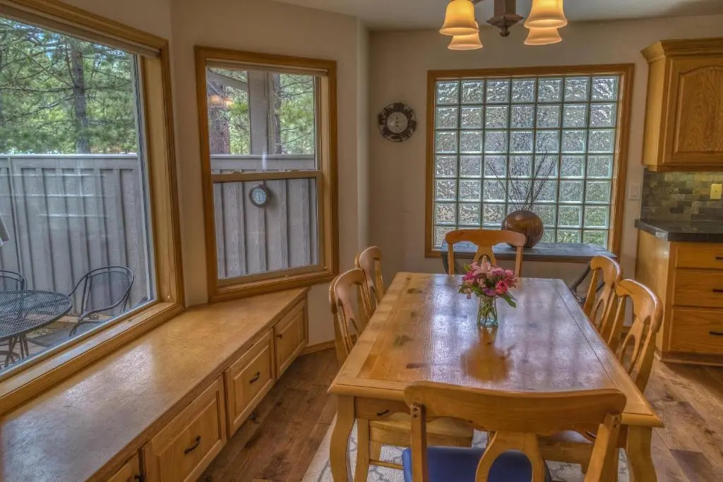 9 Hoodoo-AC-Hot Tub-5BR/3BA