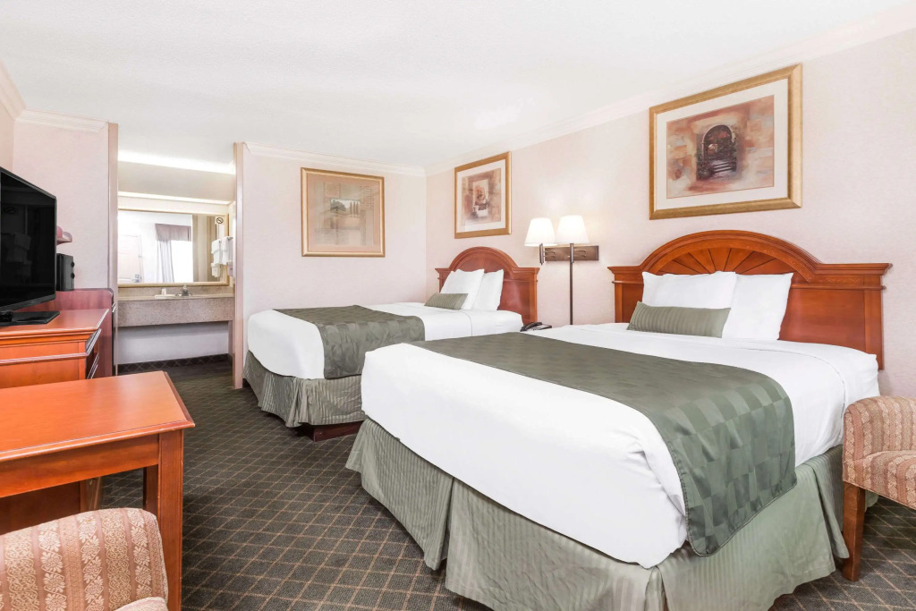 Ramada by Wyndham Macon