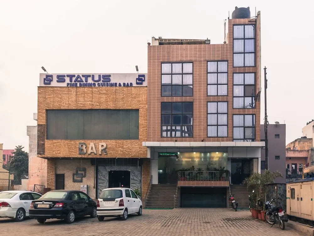 OYO 2558 Hotel R K Residency