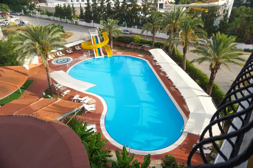 Side Palm Dor Hotel