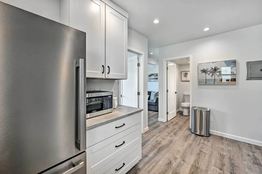 Stylish San Diego Apartment w/ Smart TV!