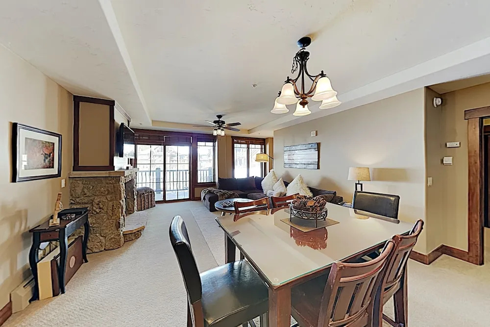 New Listing! Ski-in/ski-out At Crystal Peak 2 Bedroom Condo