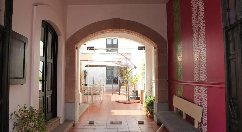 Hotel La Casa de María