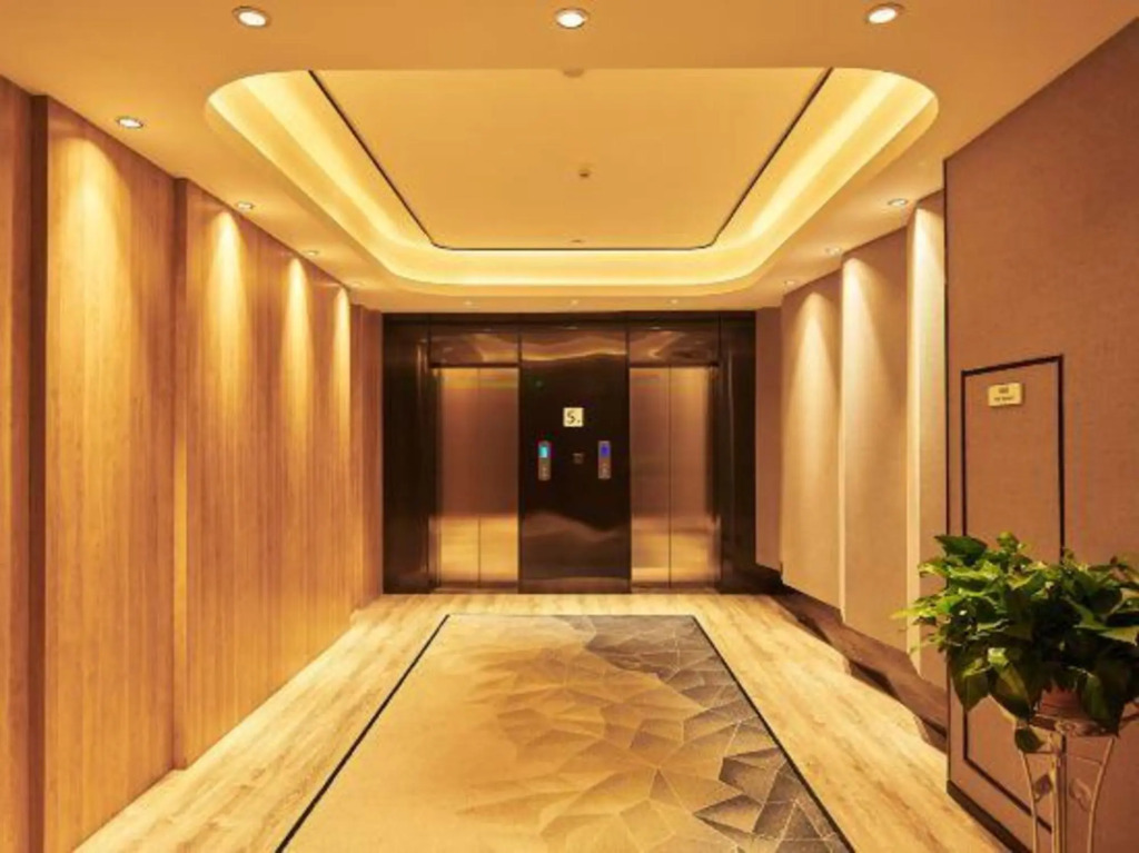 Ibis Styles Wuxi Ancient Canal Nanchang Street