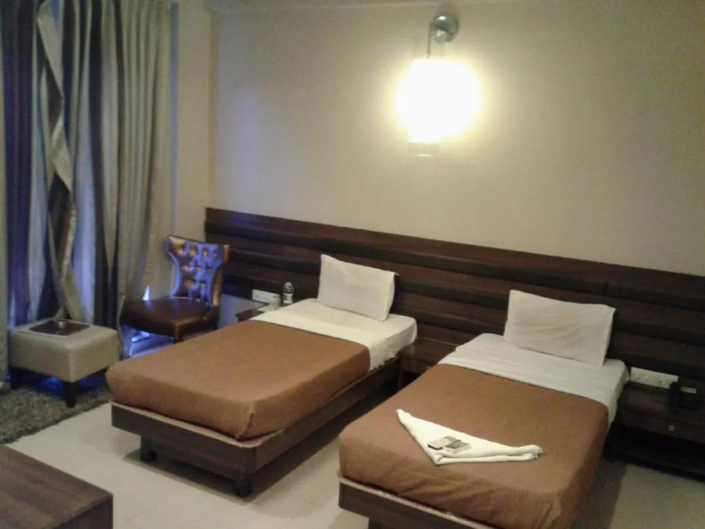 Hotel Krishna International, Sangli