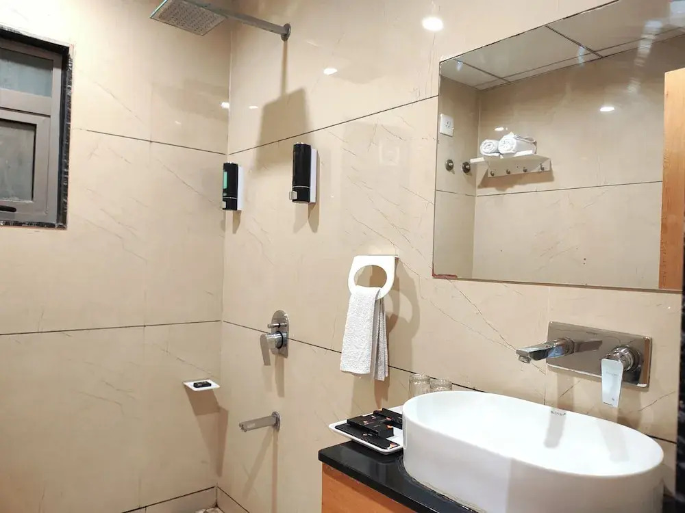 Aceotel Premier TK, Morbi