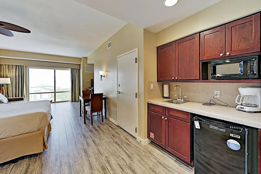Sd7903l1 Studio Bedroom Condo