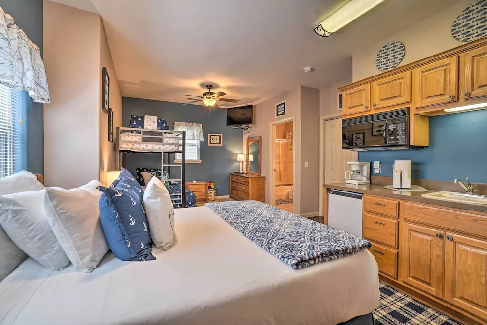 Relaxville Condo 2 Mi to Silver Dollar City