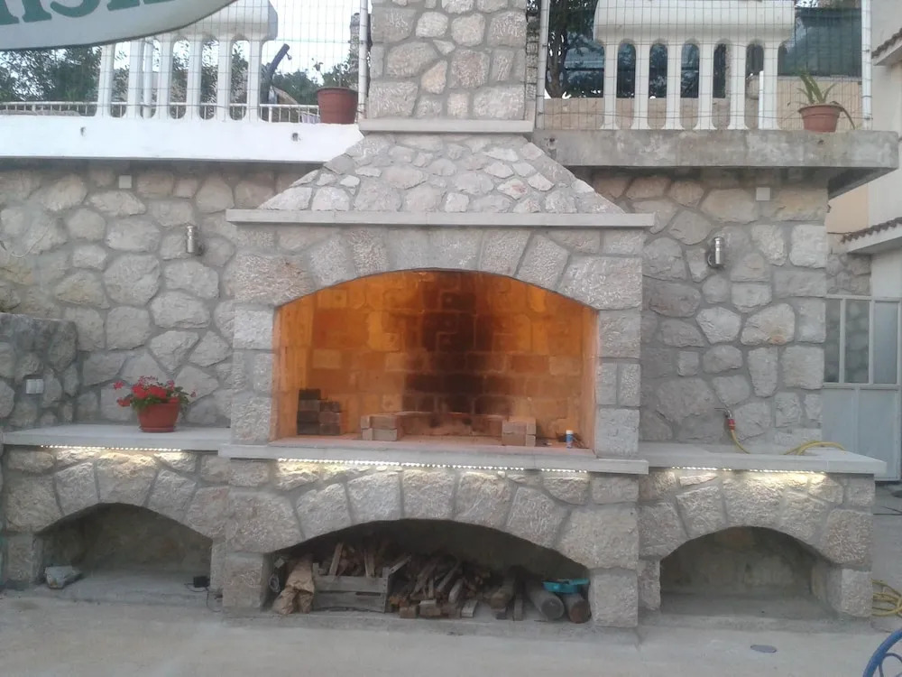 Apartments Baretić