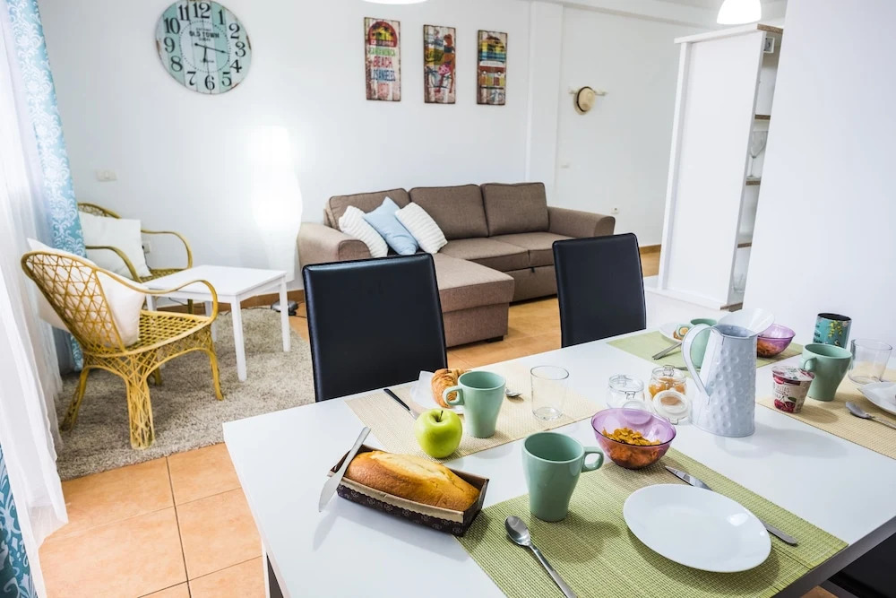 Italian Style 2 Bedrooms Apartment
