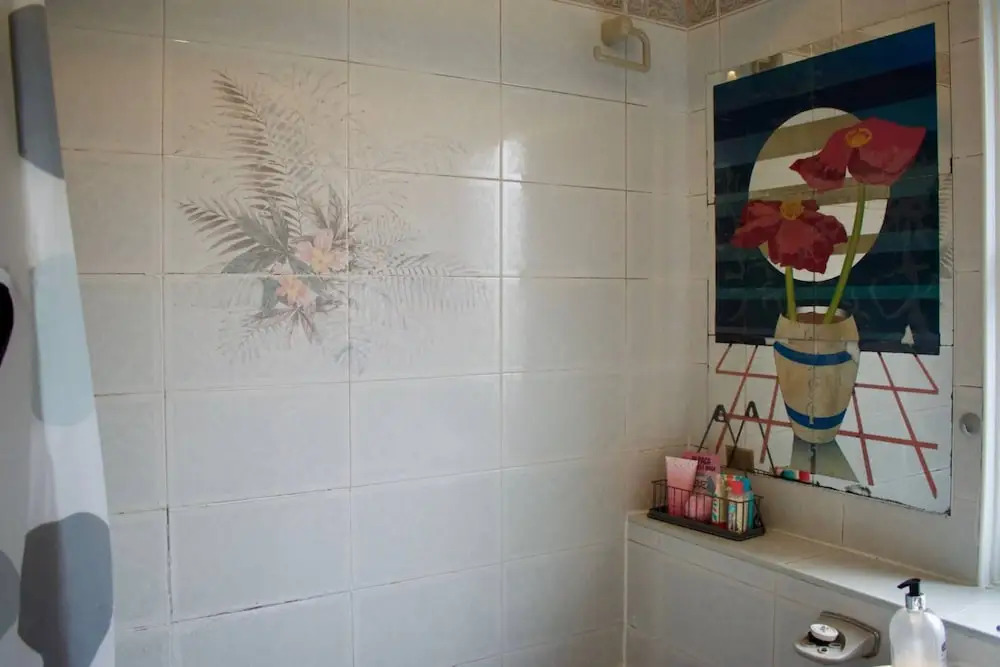 Lovely Spacious 2 Bedroom Flat by the Meadows