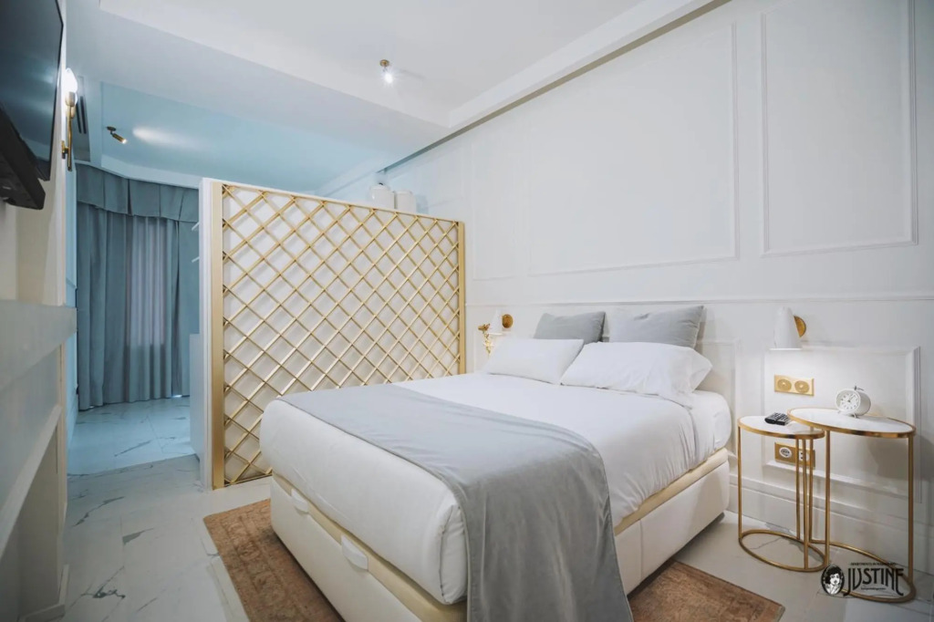 Suite Shibari by Justine Apartments Sobria Elegante y Pecaminosa Apartamento turístico en Madrid Río