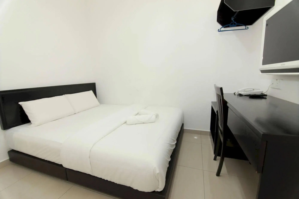Hotel Alam Indi